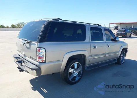2004 Chevrolet Suburban 1500 Lt from USA, damaged, VIN 3GNEC16Z74G306422